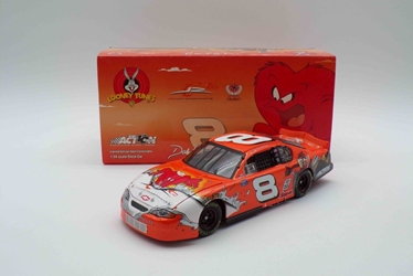 **Damaged See Pictures** Dale Earnhardt Jr. 2002 #8 Looney Tunes Rematch 1:24 Nascar Diecast **Damaged See Pictures** Dale Earnhardt Jr. 2002 #8 Looney Tunes Rematch 1:24 Nascar Diecast
