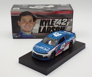 ** Damaged See Pictures ** Kyle Larson 2018 Credit One Bank Stripe 1:24 Nascar Diecast ** Damaged See Pictures ** Kyle Larson 2018 Credit One Bank Stripe 1:24 Nascar Diecast