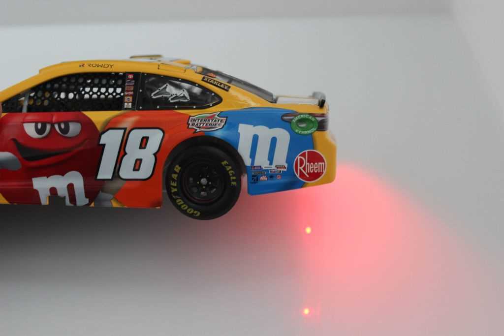 Kyle Busch 2020 M&M's All-Star 1:24 Nascar Diecast