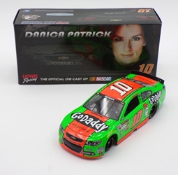 ** No Front Wheel See Pictures ** Danica Patrick 2014 GoDaddy 1:24 Nascar Diecast ** No Front Wheel See Pictures ** Danica Patrick 2014 GoDaddy 1:24 Nascar Diecast