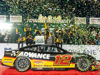 *Preorder* Ryan Blaney 2024 Advance Auto / Inaugural Iowa Speedway 6/16 Race Win 1:24 Nascar Diecast - FOIL NUMBER CAR Ryan Blaney, Nascar Diecast, 2024 Nascar Diecast, 1:24 Scale Diecast