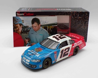 ** With Picture of Driver Autographing Diecast** Ryan Newman Autographed 2003 Alltel 1:24 Team Caliber Preferred Series Diecast ** With Picture of Driver Autographing Diecast** Ryan Newman Autographed 2003 Alltel 1:24 Team Caliber Preferred Series Diecast 